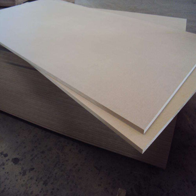 Wood Fiber Material 17mm Plain MDF Board , Laminated Mdf Sheets For Decoration